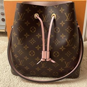 Louis Vuitton NeoNoe Monogram Rose Poudre